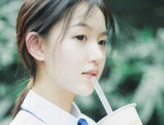 开云下载-碾碎防守的艺术，巴萨对阵卡塔尔一役，巴雷拉进攻端无人可挡