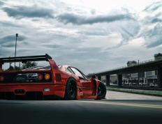 开云体育平台APP-极速与冲撞，当F1引擎轰鸣遇上篮球的狂飙突进