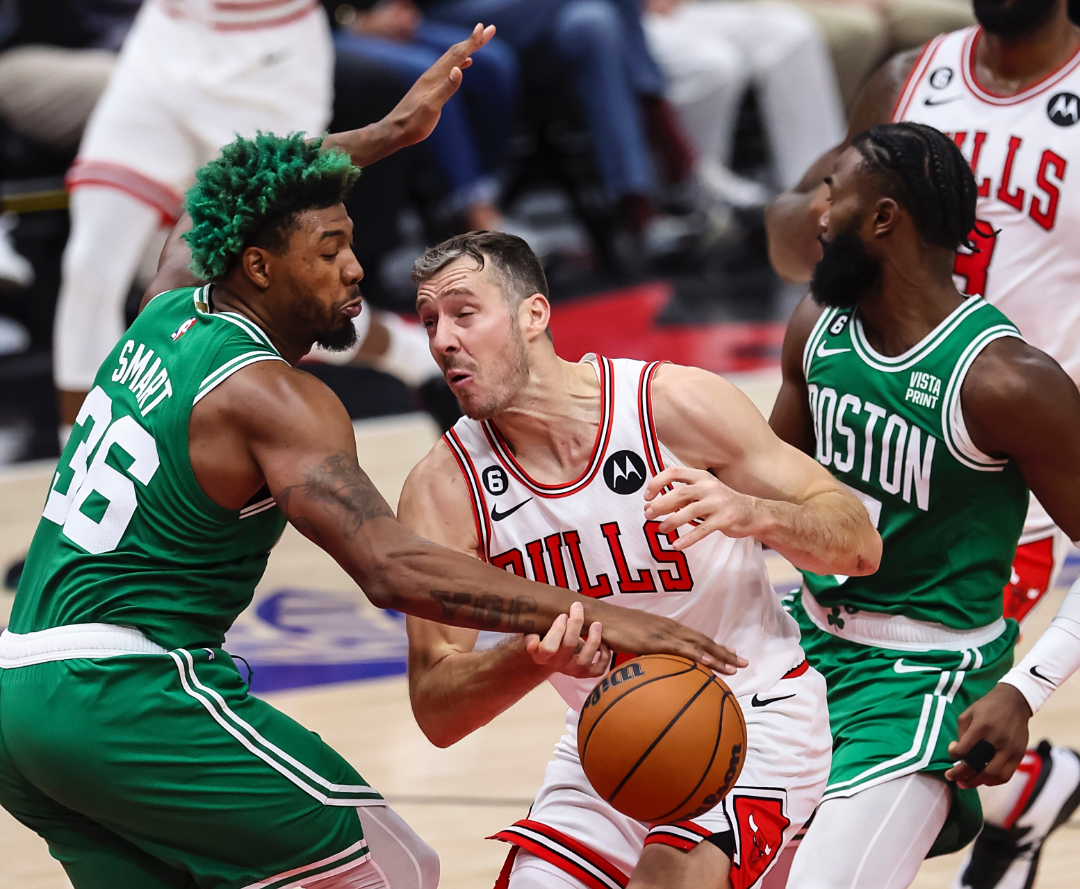 开云体育平台APP-公牛大胜魔术,莱文显示统治力的简单介绍