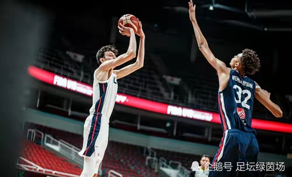 开云体育入口-关于法国羽毛球队完胜马来西亚羽毛球队，辛杜高光表现的信息