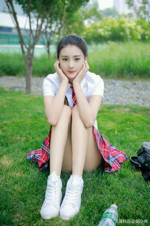 开云体育APP下载-跨越大洋的双重奏，黄蜂稳胜雷霆与浓眉德比封神